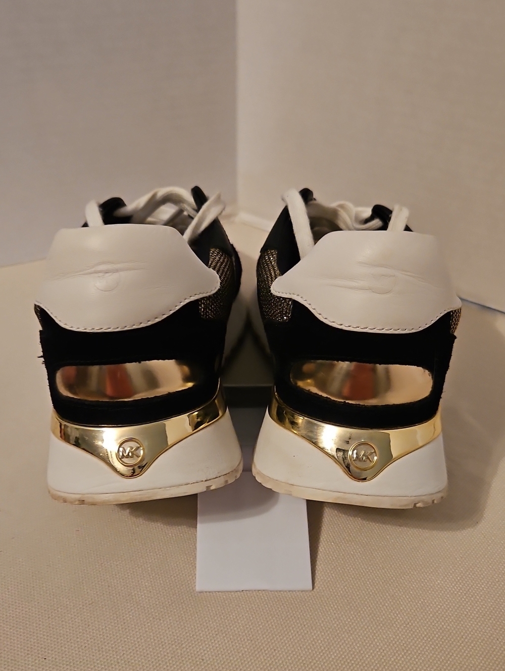 Michael Kors "Monroe" - Picture 4 of 10